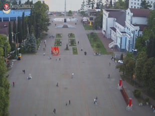 Камера на центральной площади